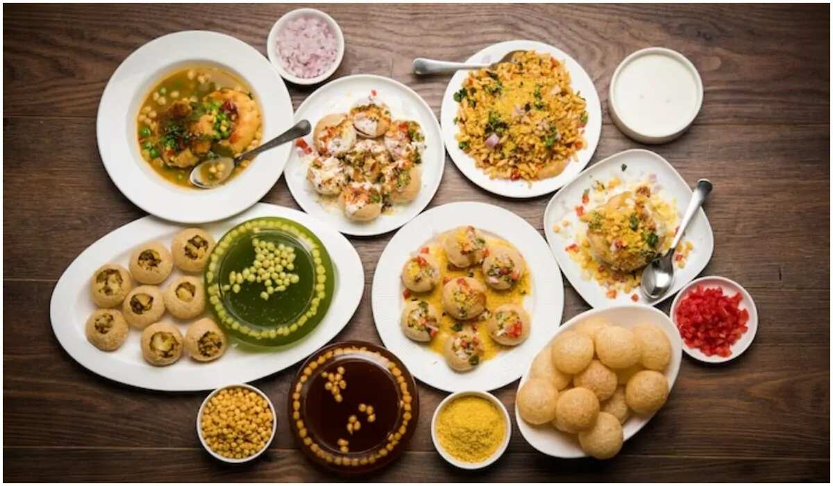 Banaras style chaat spread with pani puri, dahi puri, bhel puri and sev puri at Vindhya Bhavan, Abu Dhabi