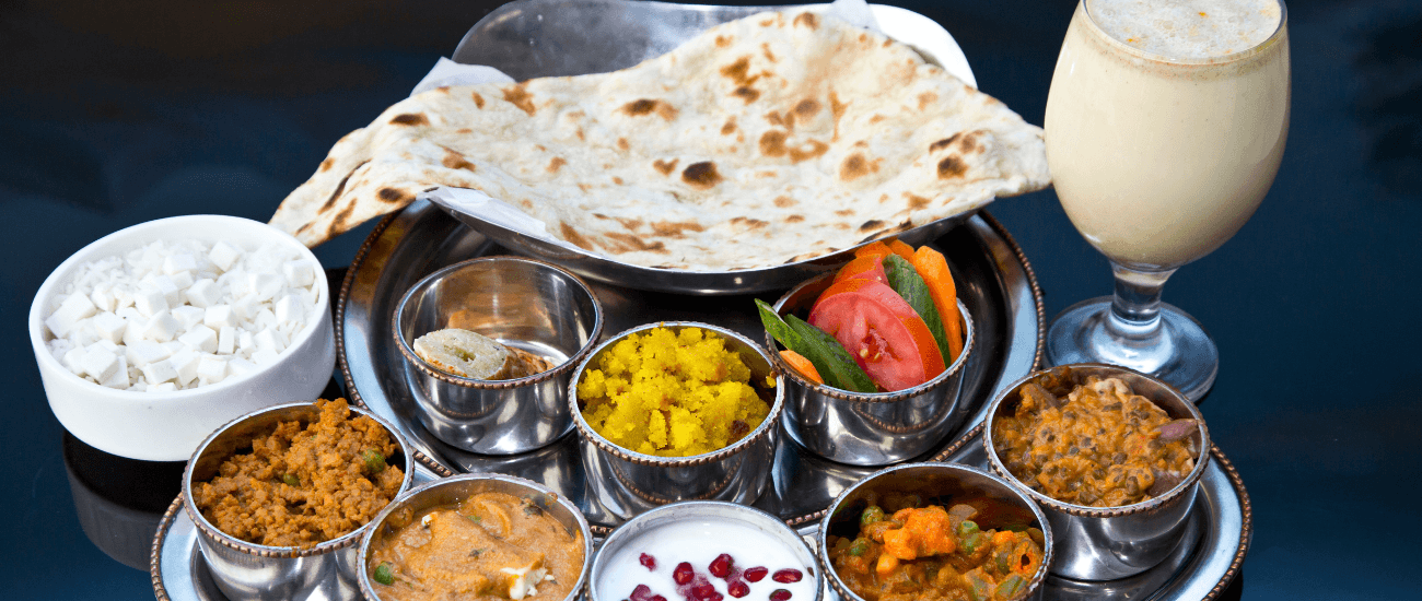 Vegetarian thali spread at Vindhya Bhavan — ideal for family dining in Abu Dhabi